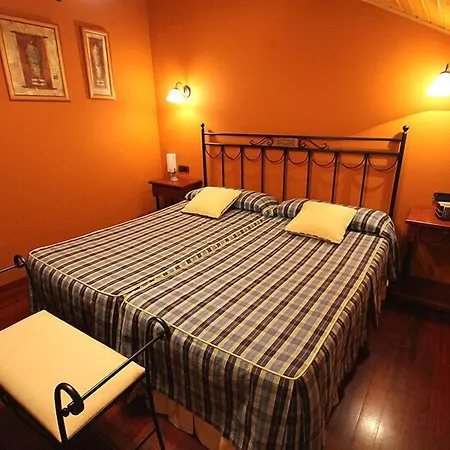 Hotel Casa Suarna *