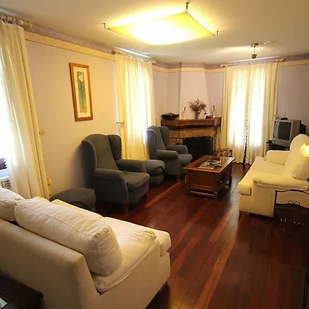Casa Suarna Hotel